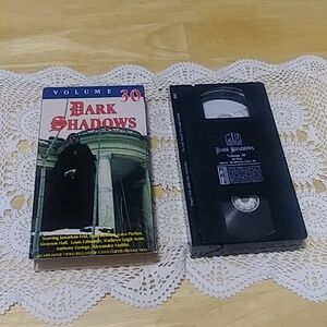 Dark Shadows Volume 30 VHS - Vampires, werewolves, horror, suspense